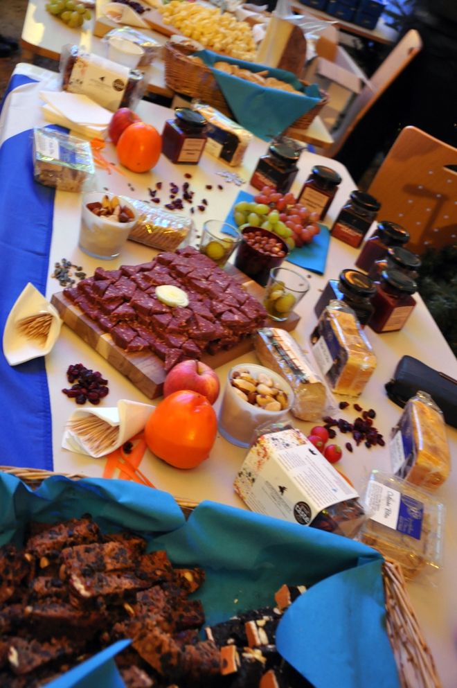 Polskie potrawy wigilijne zdobyły serca uczestników Wigilii Narodów w Brukseli, materiały prasowe